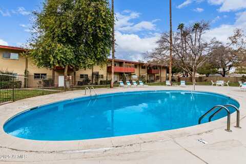 355 E THOMAS Road, Phoenix, AZ 85012