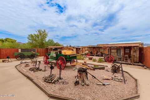 2015 N DELAWARE Drive, Apache Junction, AZ 85120