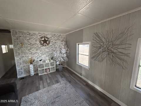 19225 N CAVE CREEK Road, Phoenix, AZ 85024