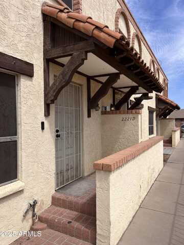 2221 W TURNEY Avenue, Phoenix, AZ 85015