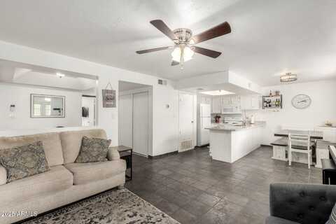 18811 N 19TH Avenue, Phoenix, AZ 85027