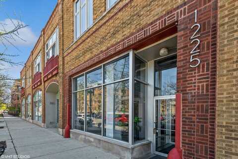 1225 W. Morse Avenue, Chicago, IL 60626