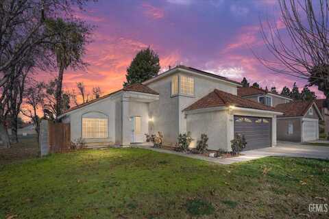 7908 Coulter Pine Court, Bakersfield, CA 93313
