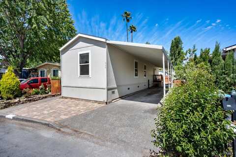 314 Corte Rayado Street, Rohnert Park, CA 94928