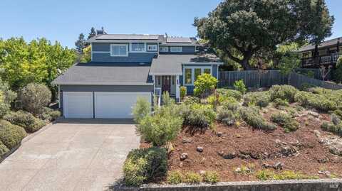 1018 Oakmont Court, Napa, CA 94559