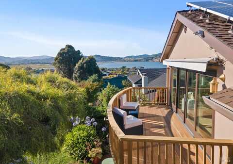 17 Privateer Drive, Corte Madera, CA 94925