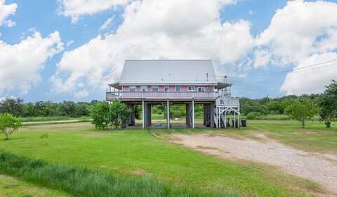 7526 3rd Avenue, Sabine Pass, TX 77640