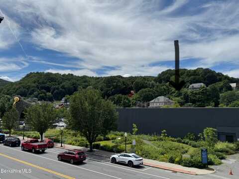 0 High St, North Adams, MA 01247