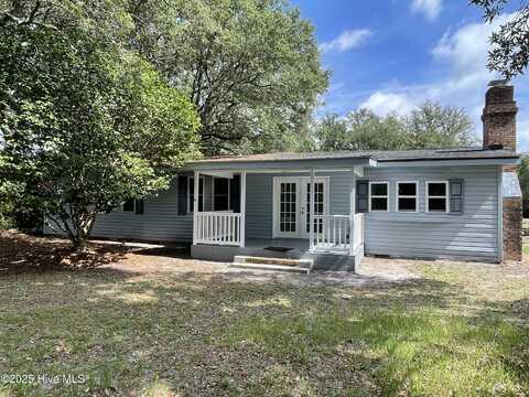 2511 Wilkes Street SW, Supply, NC 28462