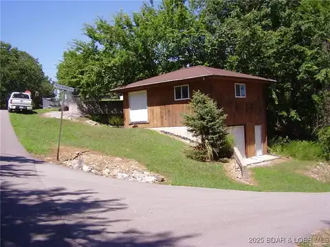 26 Boot Circle, Camdenton, MO 65020