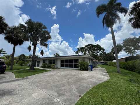 64 Wolcott, NORTH FORT MYERS, FL 33903