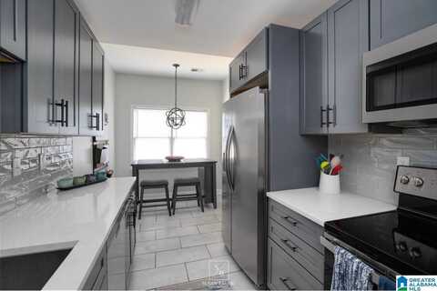 703 HILLSBORO LANE, HELENA, AL 35080
