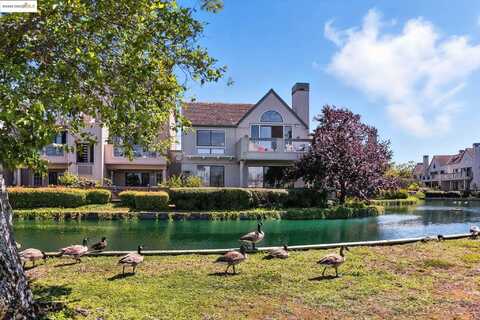 23 Redondo Court, Alameda, CA 94501