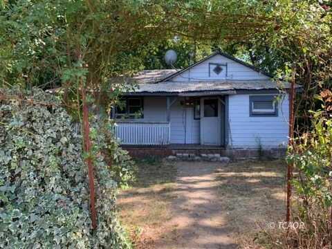 201 West Oak Ave, Hayfork, CA 96041