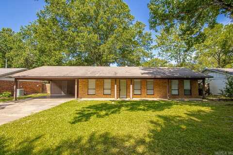 2107 West Street, Conway, AR 72032