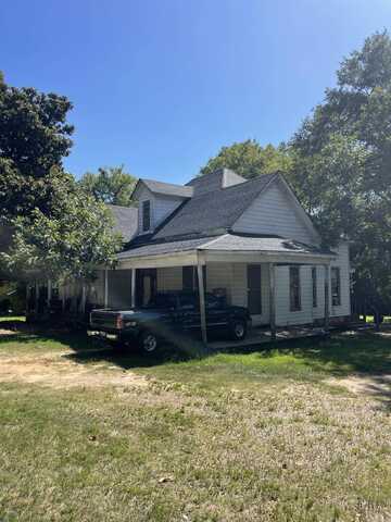202 S 4th Street, Nashville, AR 71852
