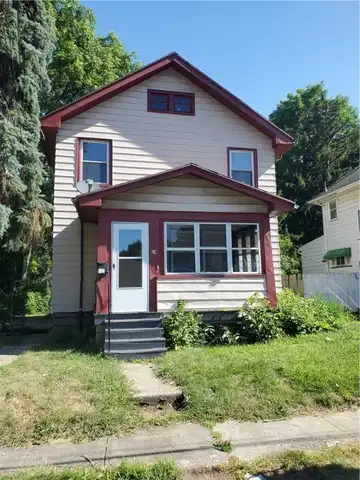 14 Willow Street, Rochester, NY 14606