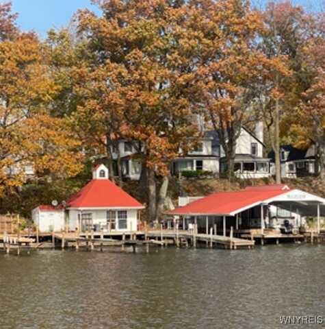 22 Sunset Island Road, Wilson, NY 14172