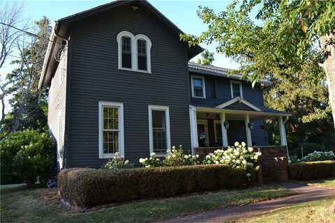 268 Moscow Road, Hamlin, NY 14464