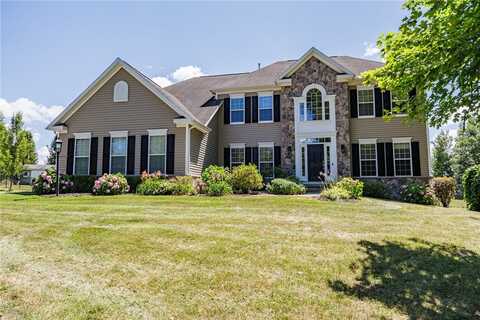 5959 Woodside Circle, Farmington, NY 14425