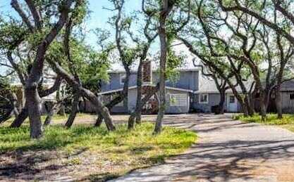 1508 Highway 35 N, Rockport, TX 78382