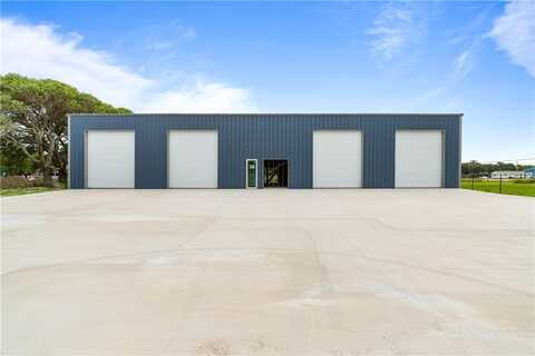 114 W First St, Rockport, TX 78382