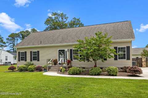 2540 E Forest Drive, Newport, NC 28570