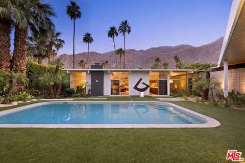 992 N Fairview Cir, Palm Springs, CA 92262