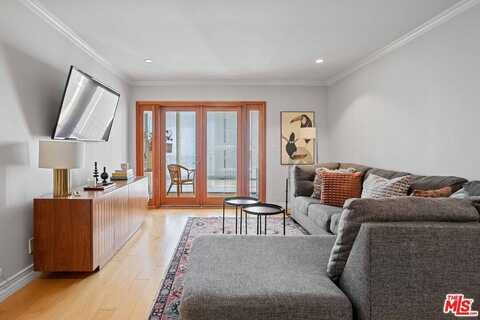 705 Westmount Dr, West Hollywood, CA 90069