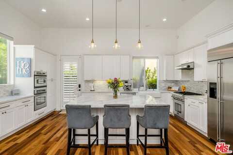 5734 Celedon Crk, Playa Vista, CA 90094