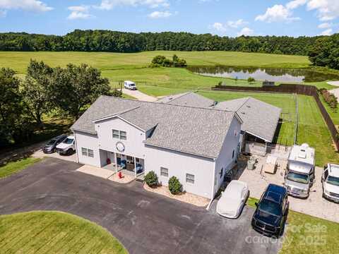 1776 Walter Bowen Road, Henderson, NC 27537