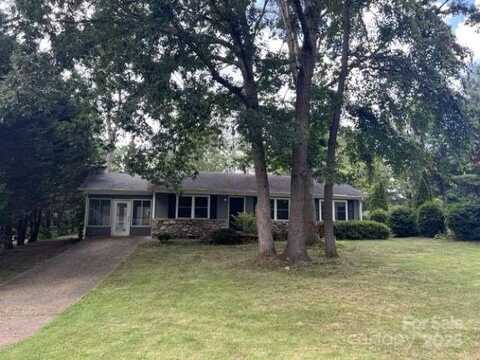 6 Fairway Drive, Asheville, NC 28805