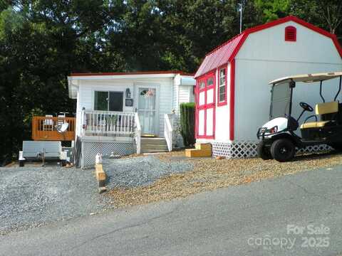 218 Cardinal Drive, New London, NC 28127