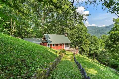 929 Soco Road, Maggie Valley, NC 28751