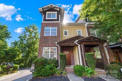 605 Village Main Circle, Davidson, NC 28036