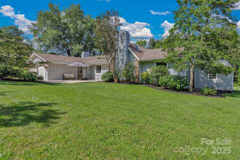 5 Fairway Drive, Arden, NC 28704