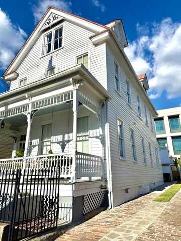 58 Pitt St, Charleston, SC 29401