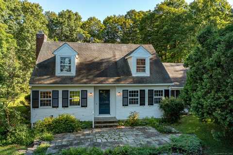 242 Tophet Road, Roxbury, CT 06783
