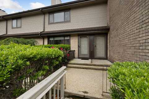 2539 Bedford Street, Stamford, CT 06905