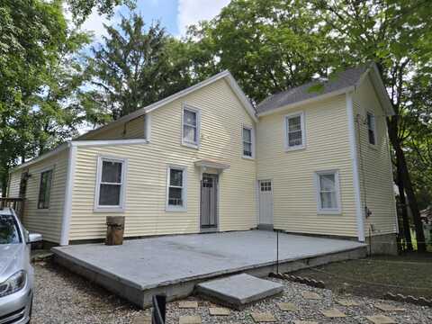 546 North Main Street, Plainfield, CT 06354