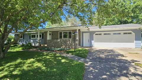 1600 N PALMETTO AVENUE, Marshfield, WI 54449