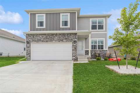 4140 Dakota Circle, Waukee, IA 50263