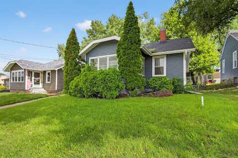 1224 1st Avenue E, Newton, IA 50208