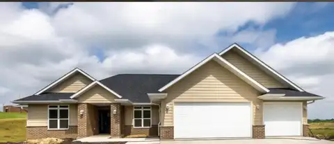 8752 Cambria, Dubuque, IA 52003