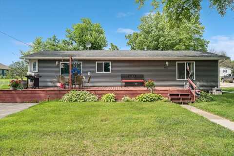 600 Franklin, Delhi, IA 52223