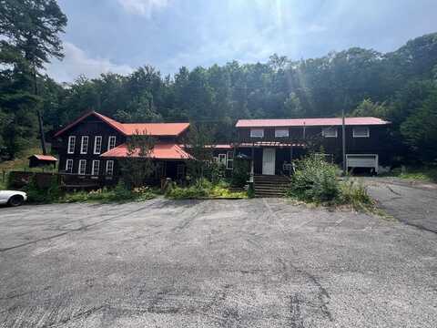 9718 Lake Road, Prestonsburg, KY 41653