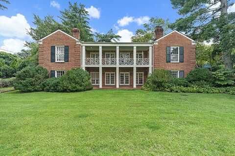 201 Sunnyside Dr, Nashville, TN 37205