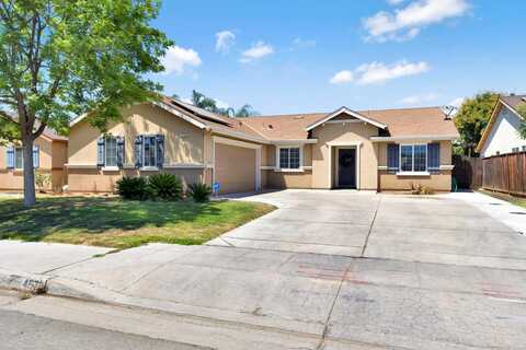4573 Burns Avenue E, Fresno, CA 93725