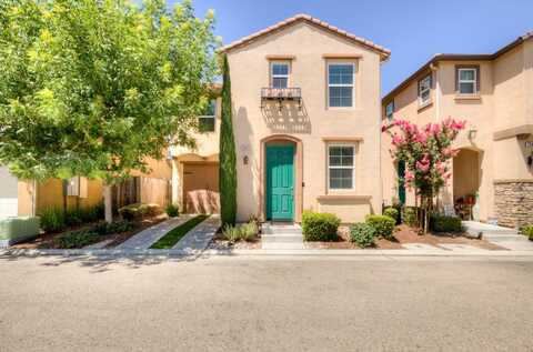 3543 Significant Way, Clovis, CA 93619
