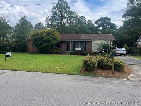 3235 Glenmore Drive, Hope Mills, NC 28348